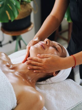 Massage détente suédois pour la relaxation du corps et de l’esprit Massage détente suédois favorisant la relaxation musculaire et le bien-être global